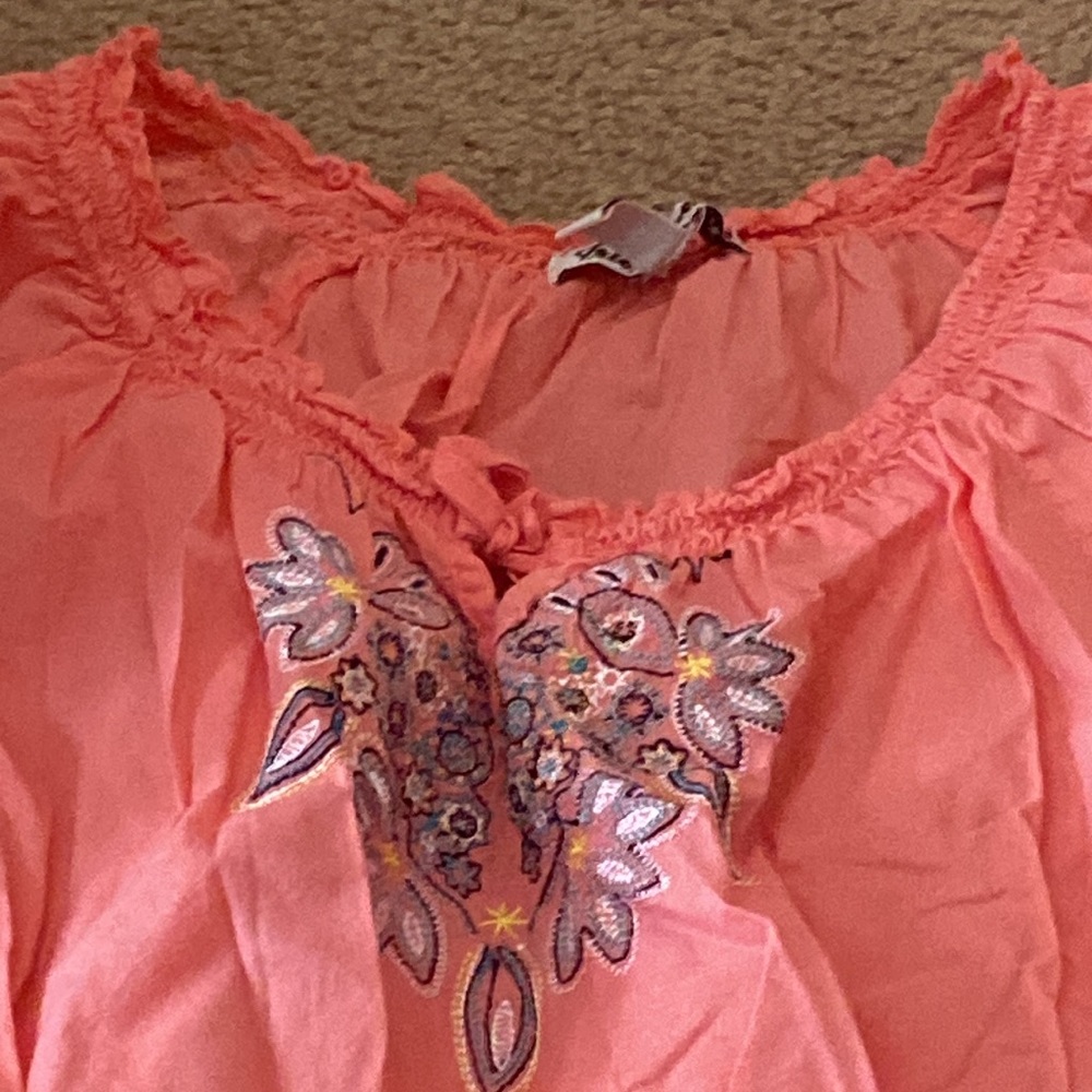 Blouse - Picture 3 of 8